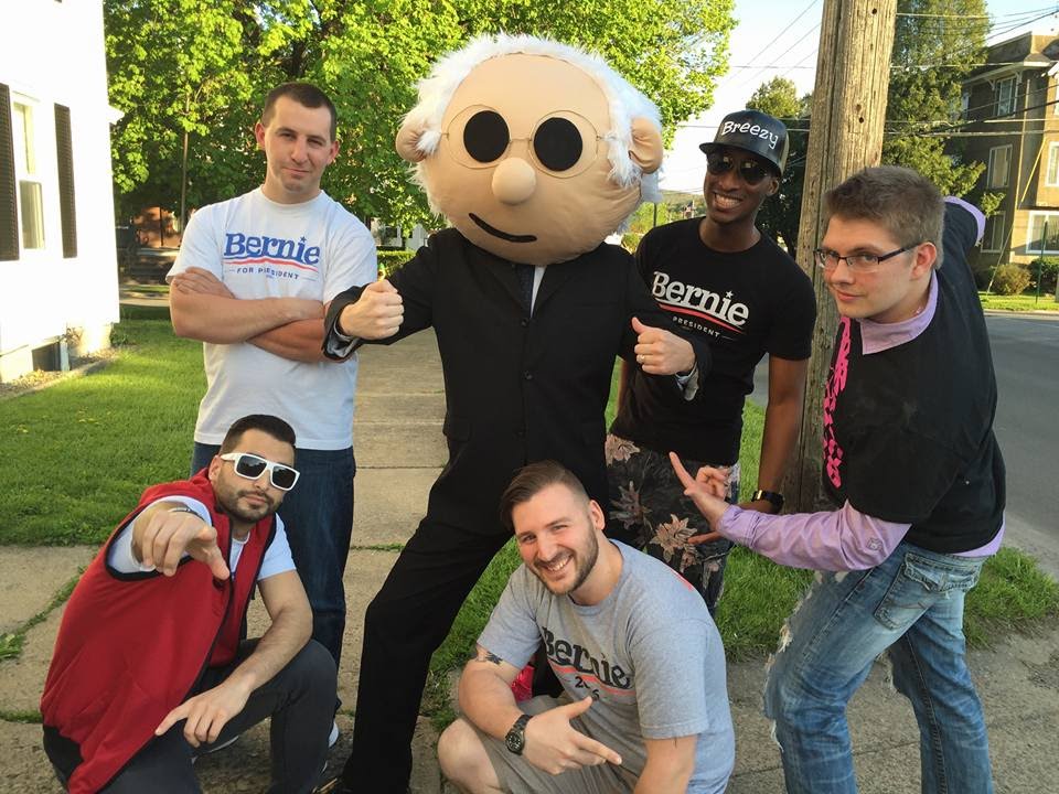 Bernie Pop:  NSYNC Pop Parody!