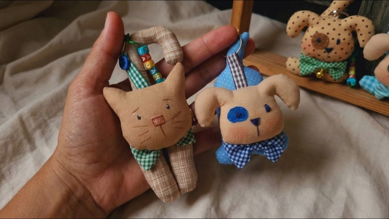 DIY Valentine's Day Gift Ideas: Cute Cat & Dog Keychains Tutorial