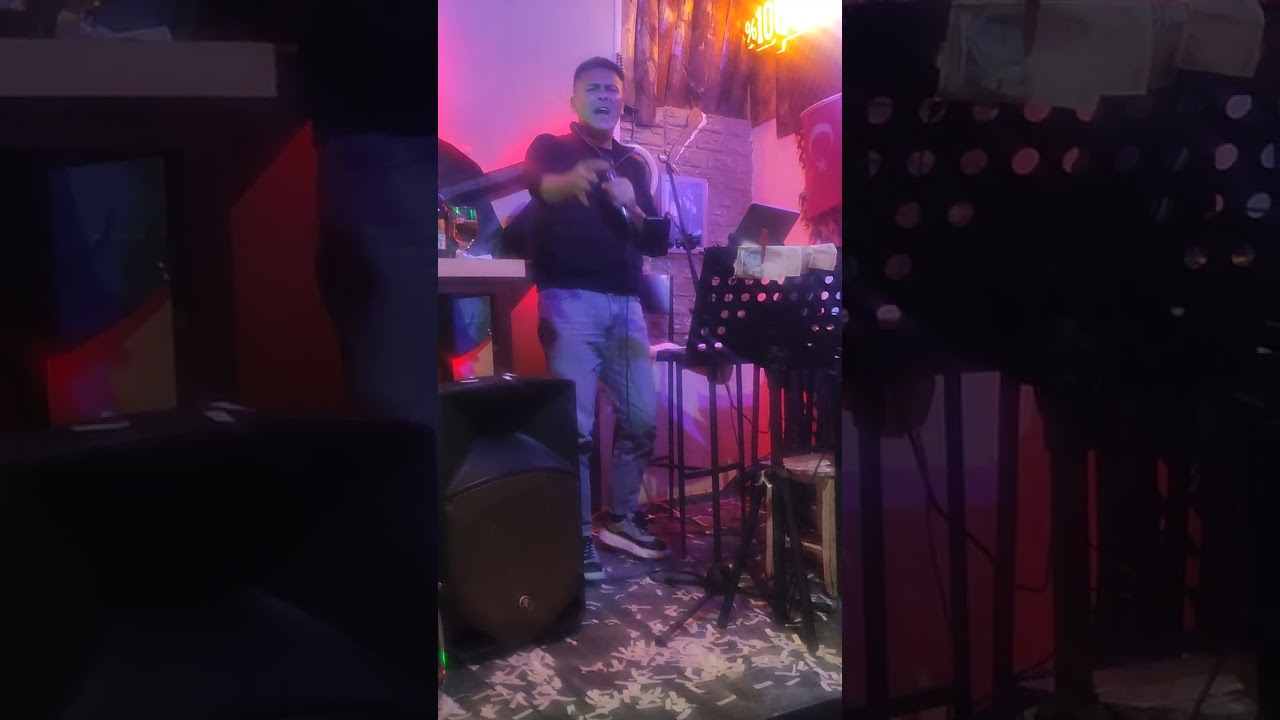 gitme bu gece kal yanımda