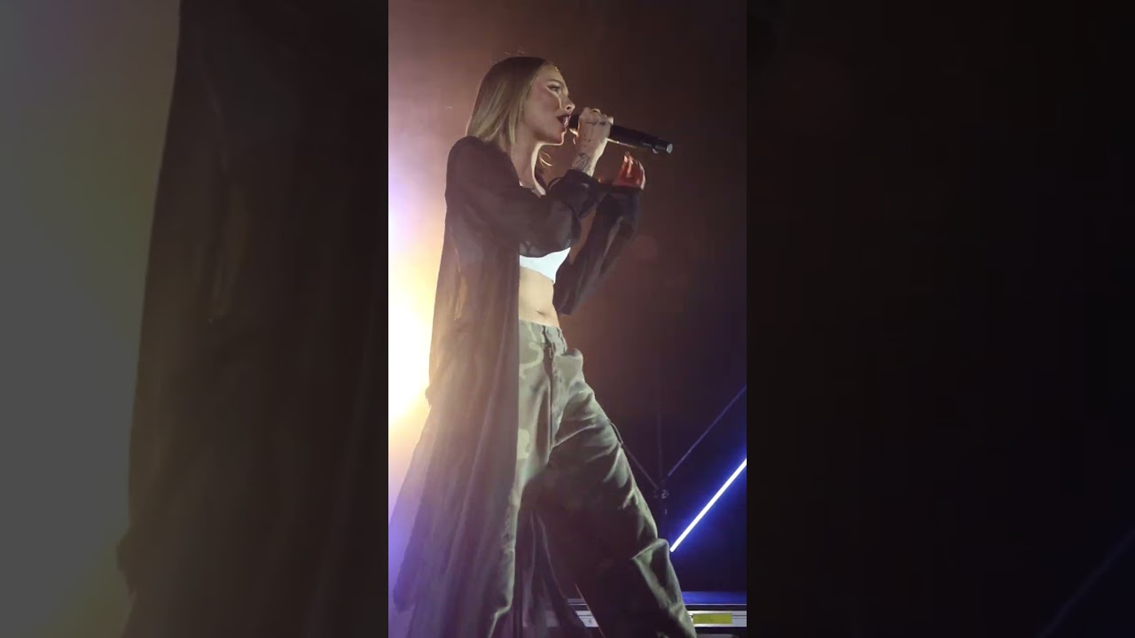 Runaways - Danielle Bradbery A Special Place Tour Nashville, TN 05/18/23
