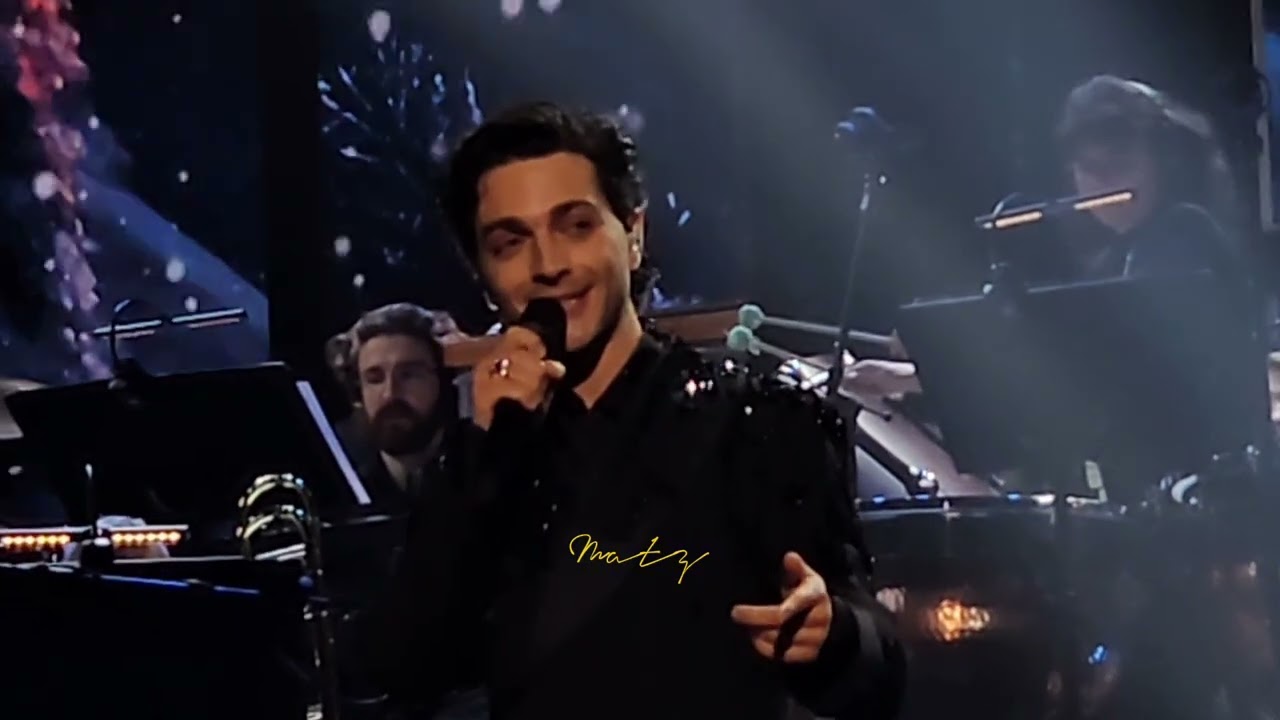 It's Beginning To Look A Lot Like Christmas, Gianluca Ginoble, Il Volo, Sofia, Bulgaria, 11/2025