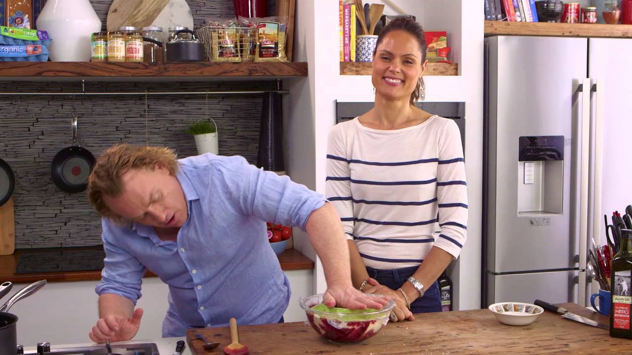 Bread and Berry Pudding | Good Chef Bad Chef S8 E23