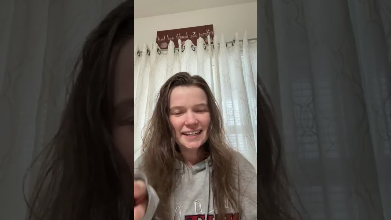 Nikki Majka - What is Tupp Live?
