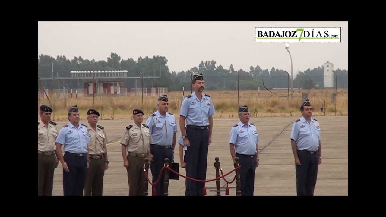 EL PRÍNCIPE DE ASTURIAS VISITA LA BASE AÉREA DE TALAVERA EN BADAJOZ