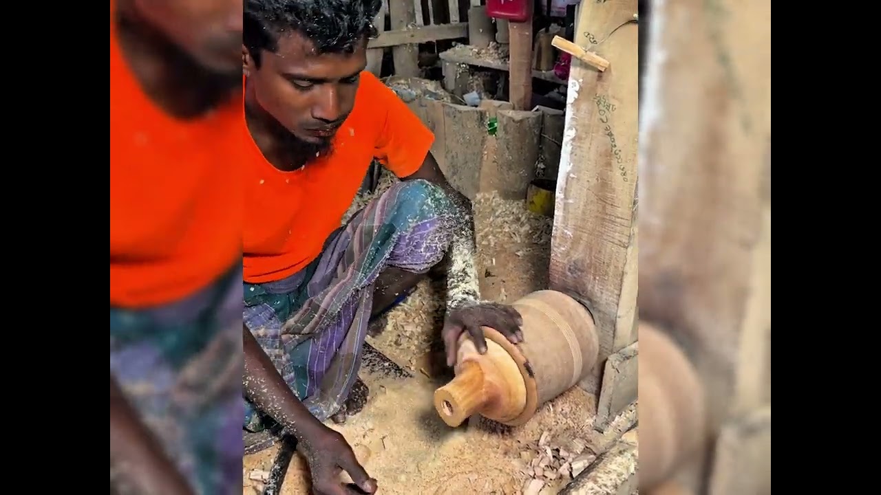 সুপারি গাছের গোড়া দিয়ে গুড় রাখার বৌয়াম তৈরী-Amazing Jar Making Using Betel Nut Roots