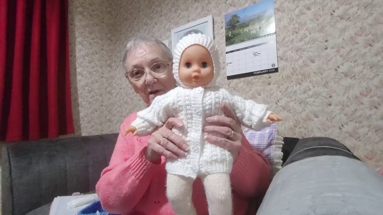 #606, Working Things Out, Sheila's Knitting Tips and Other Stuff