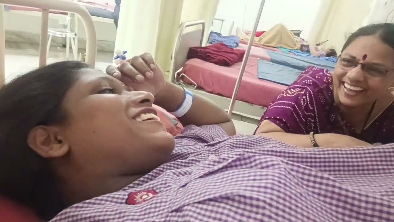 अचानक केली ऍडमिट 🤦🤰 बाळ झालं की नाही ? काय म्हणाले डॉक्टर 🤦कोण कोण थांबलं हॉस्पिटल मधे 🏥#pregnancy