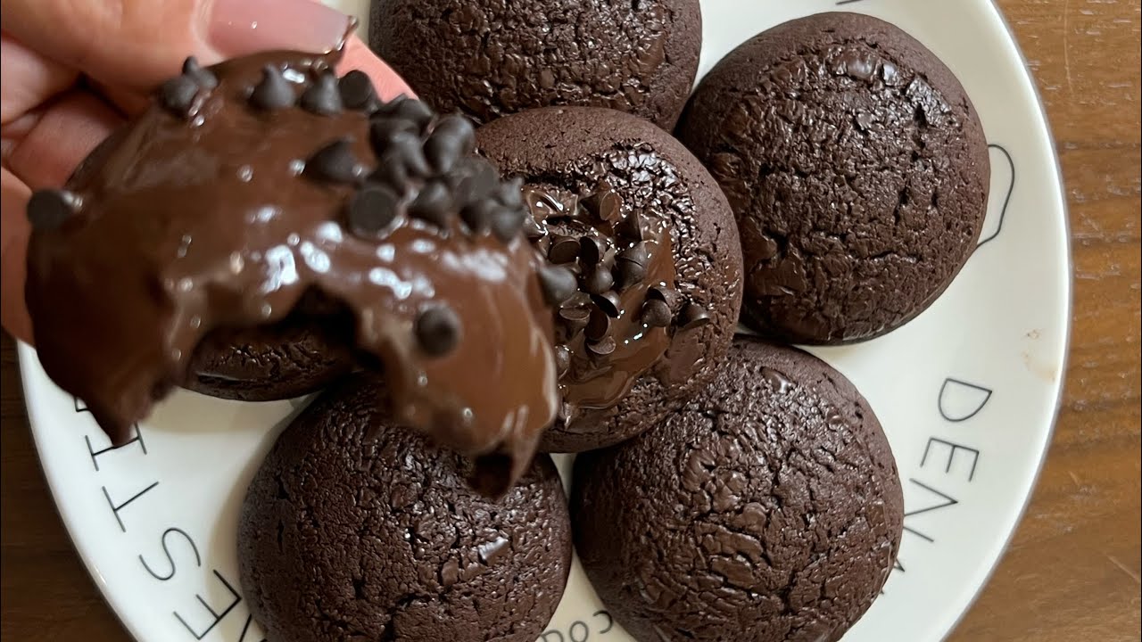 کوکی ترک‌دار شکلاتی نرم و خوشمزه | دستور ساده در کمتر از ۳۰ دقیقه 🍪🍫