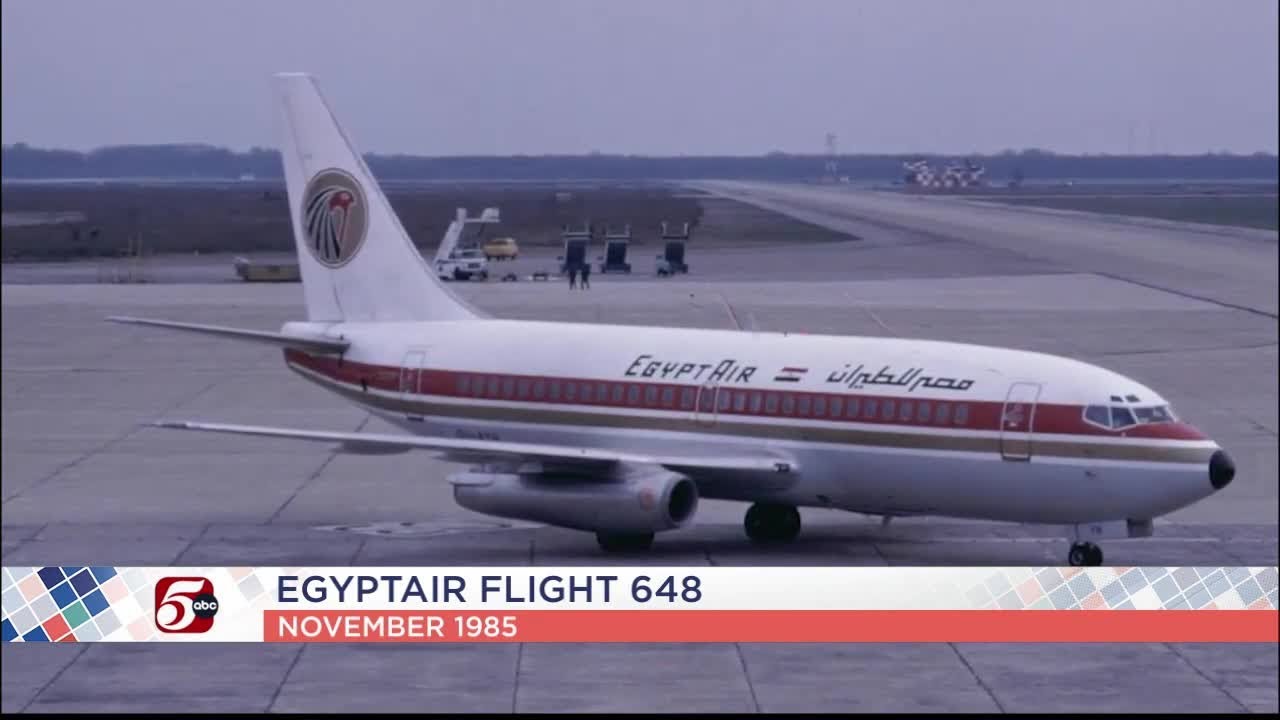 Новая книга о выживших после угона рейса 648 EgyptAir