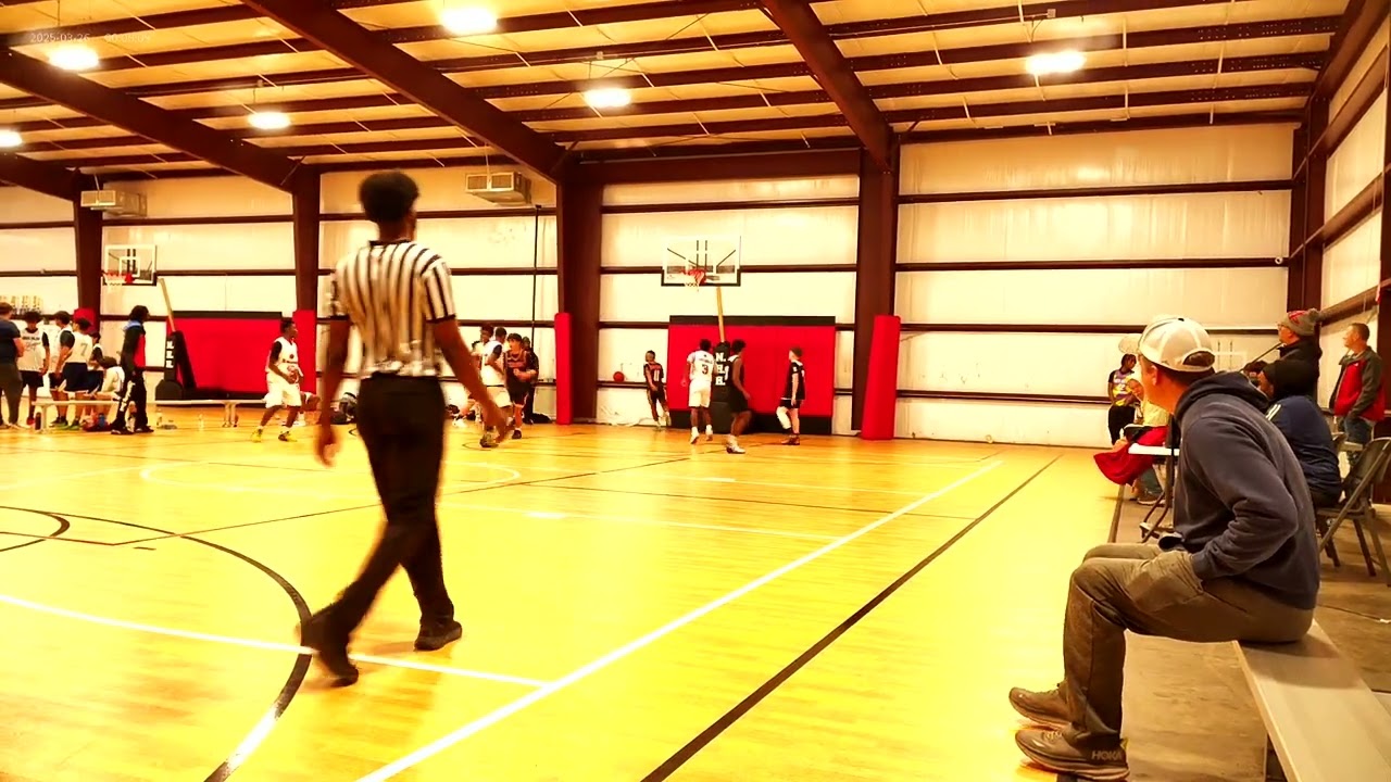 THE UNGUARDABALES VS RAPTORS  14U  GAME PART  1