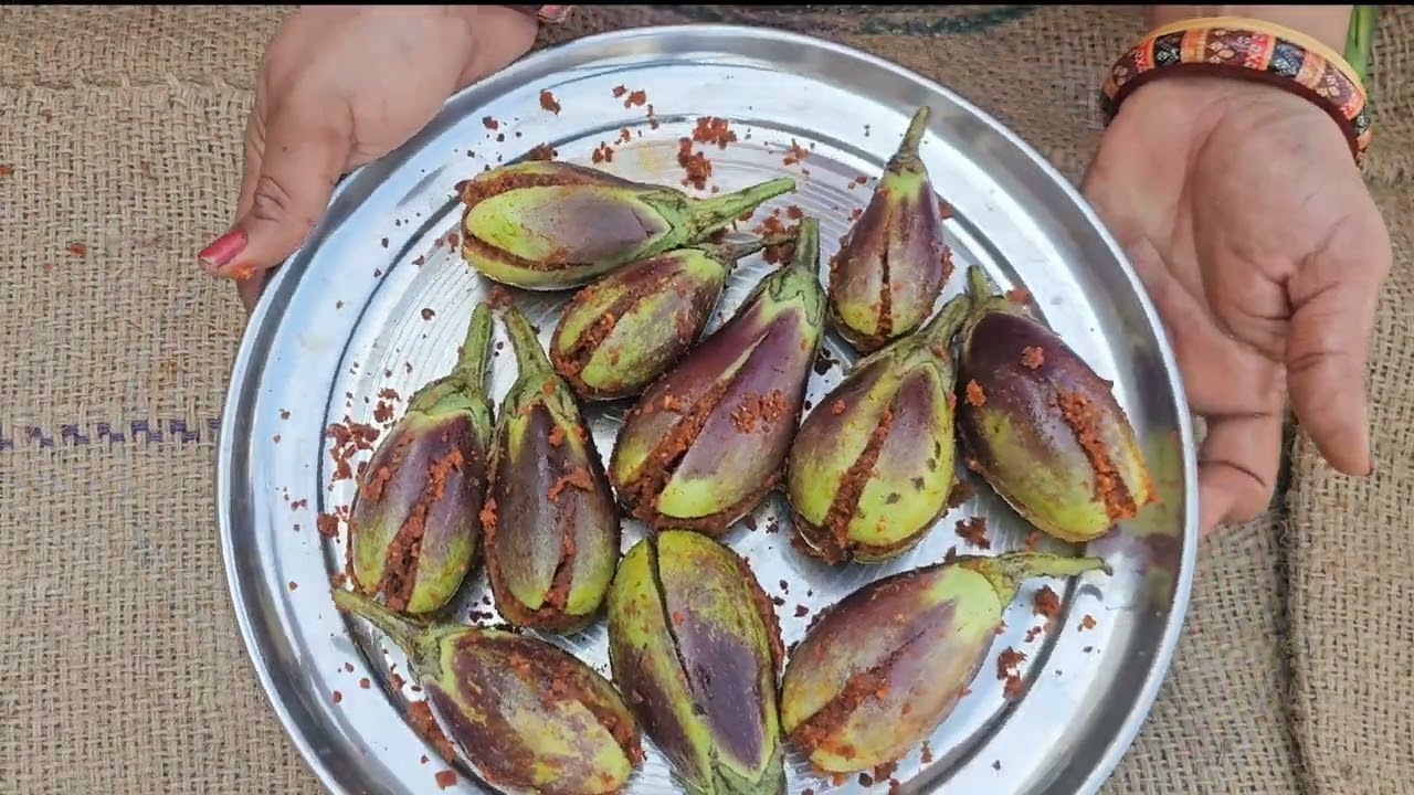 Most demanding Gujarati Bharela ringan recipe🔥|kathiyawadifood#villagefood