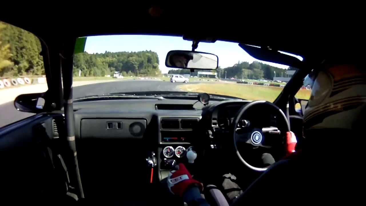 2013.10.06 Drifting FC3S RX-7 in Suzuka Twin Circuit
