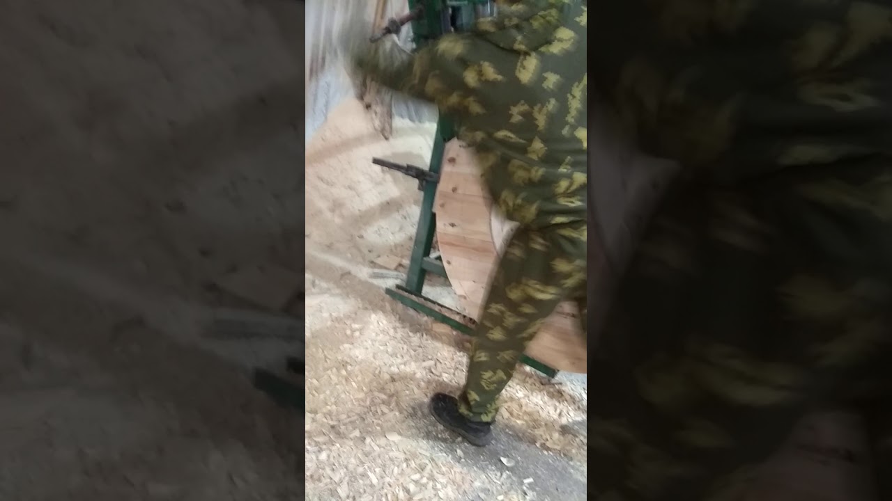 9 декабря 2019 г.обрезка щитов кабельных барабанов