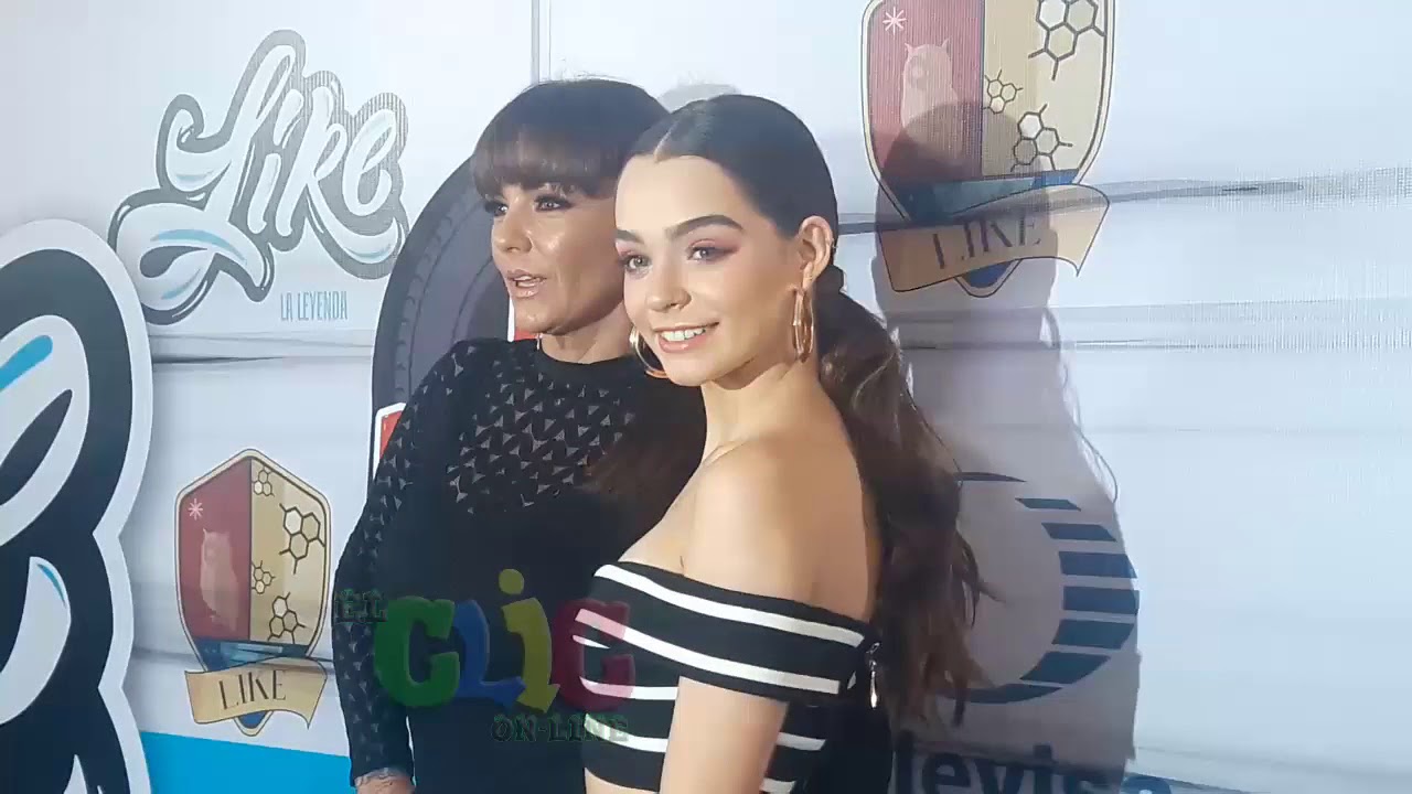 Like la Leyenda Realizo una alfombra roja y otra el dia del estreno para los fans.