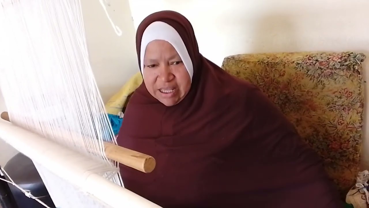 نساء و رجال ذوي الاحتياجات الخاصة محتاجين المساعدة بزااااف