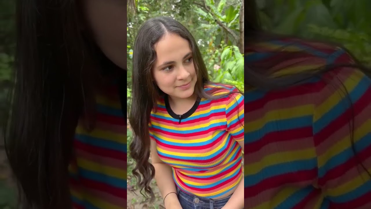 CHUCHURRUQUI LE DA RAITE A LA FLACA EN SU CARRO (chuchurruquiylaflaca)