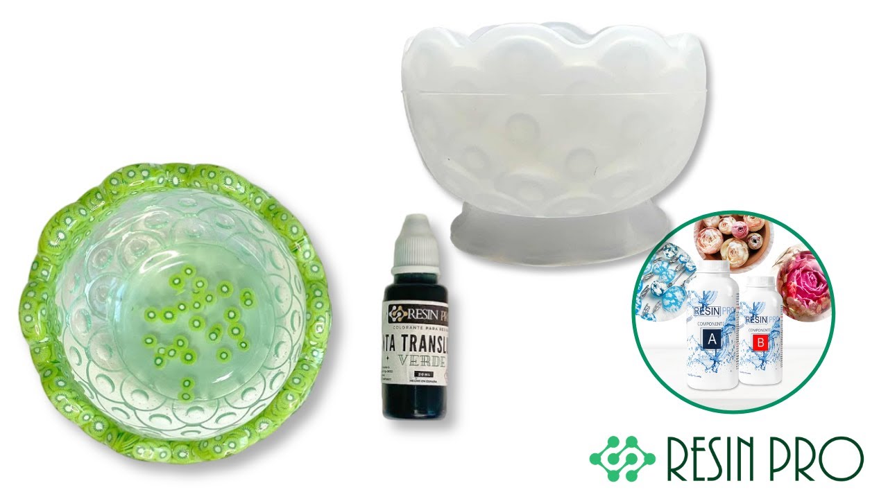 Cuenco con uno de los moldes de silicona y resina de Resin Pro