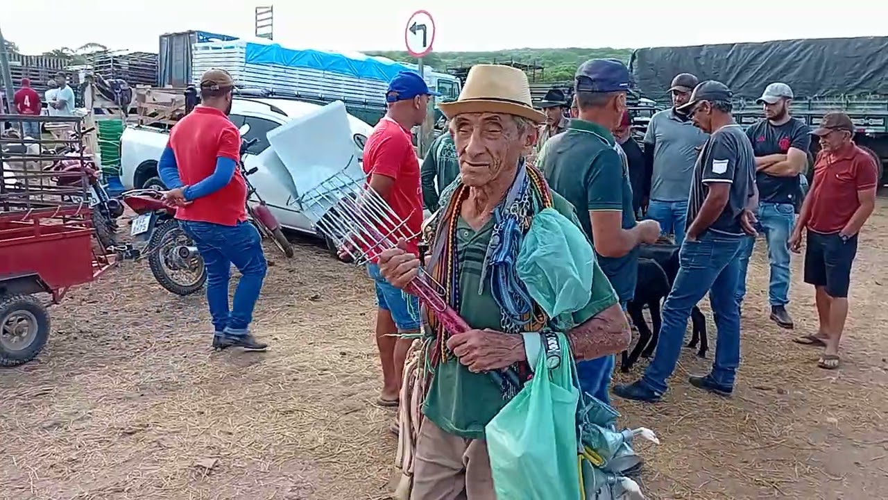 Tabira pe feira do gado maior do Brasil. 