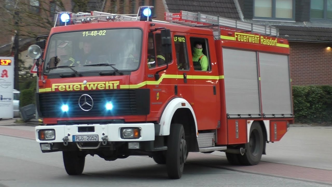(BAUM AUF PKW - 29 JAHRE „ALTES“ LF 16/12!) Einsatzfahrten Freiwillige Feuerwehr Raisdorf!