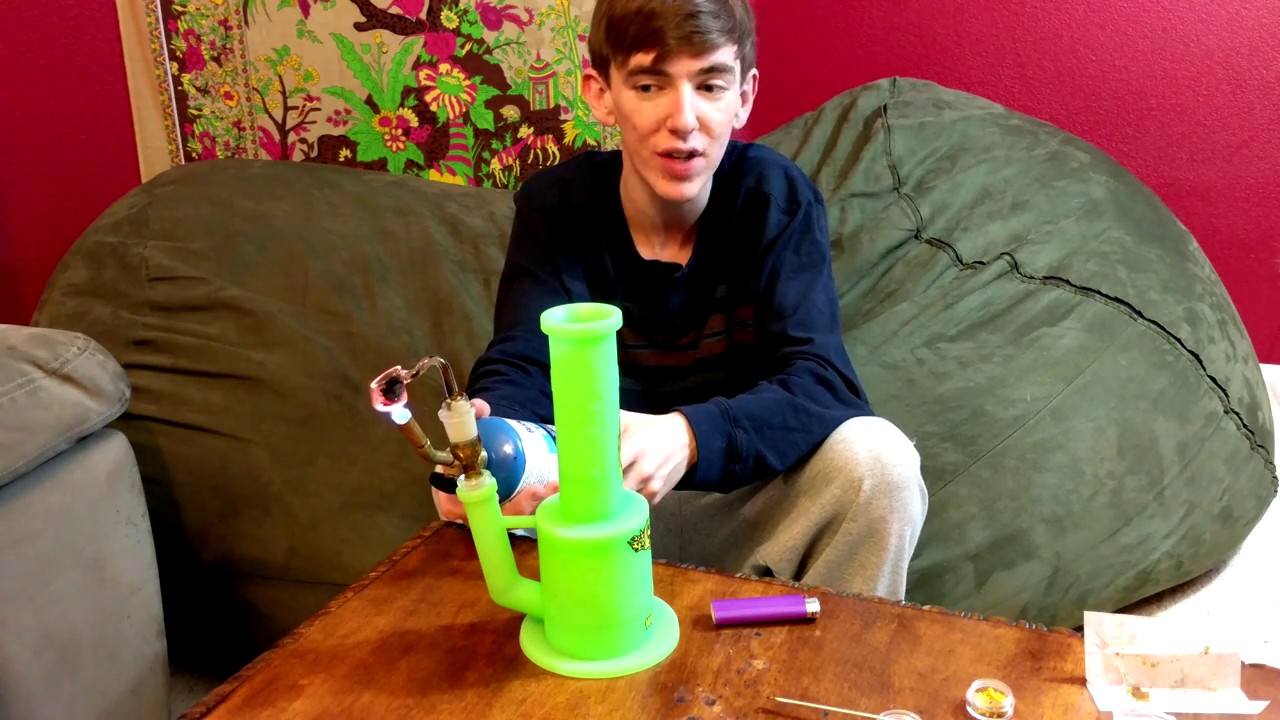 online waxmaid silicone bong magneto 420 smoke water pipe for sale