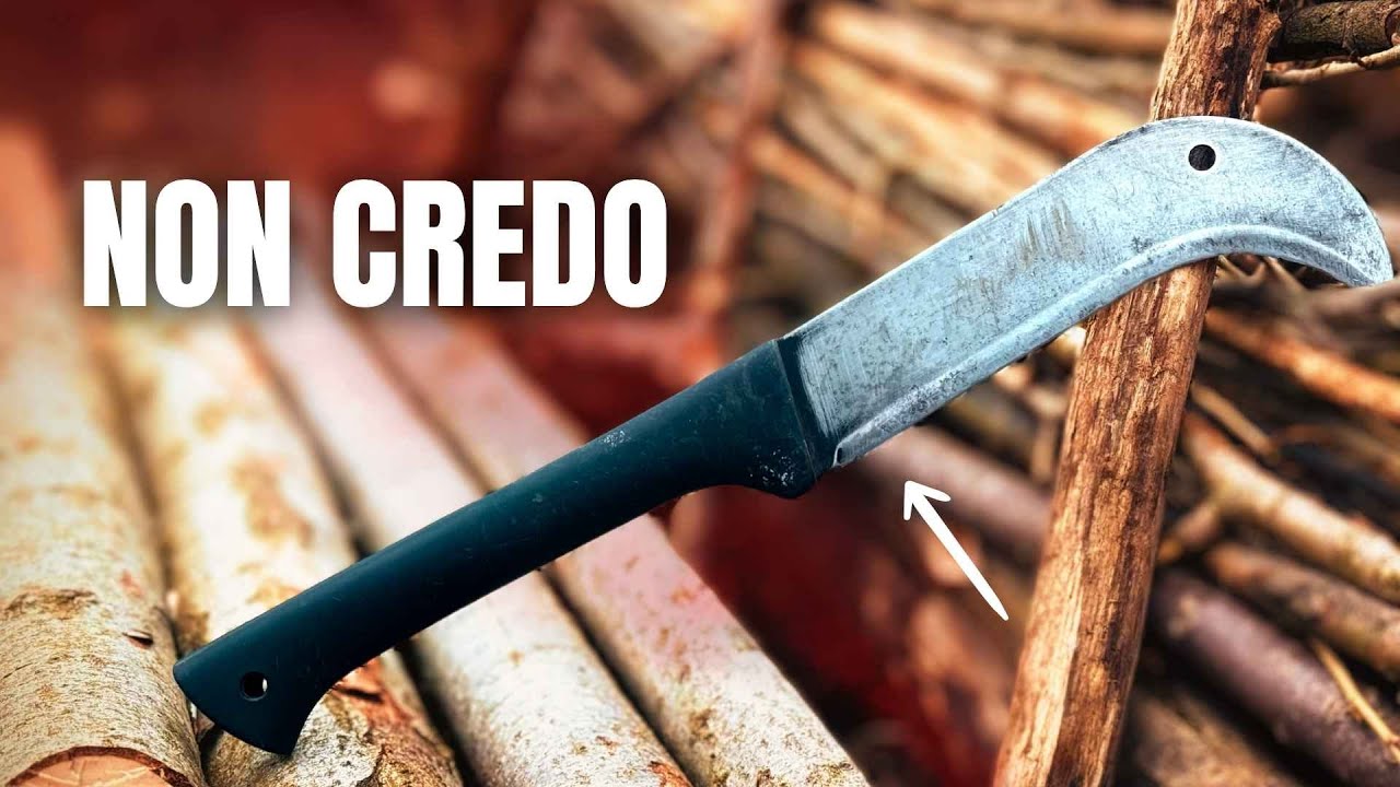 La Roncola Definitiva per il Bushcraft? Test Estremo Fiskars