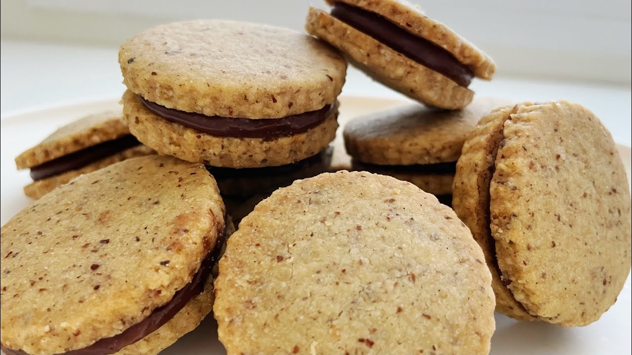Amazing Hazelnut Chocolate Shortbread Cookies Recipe