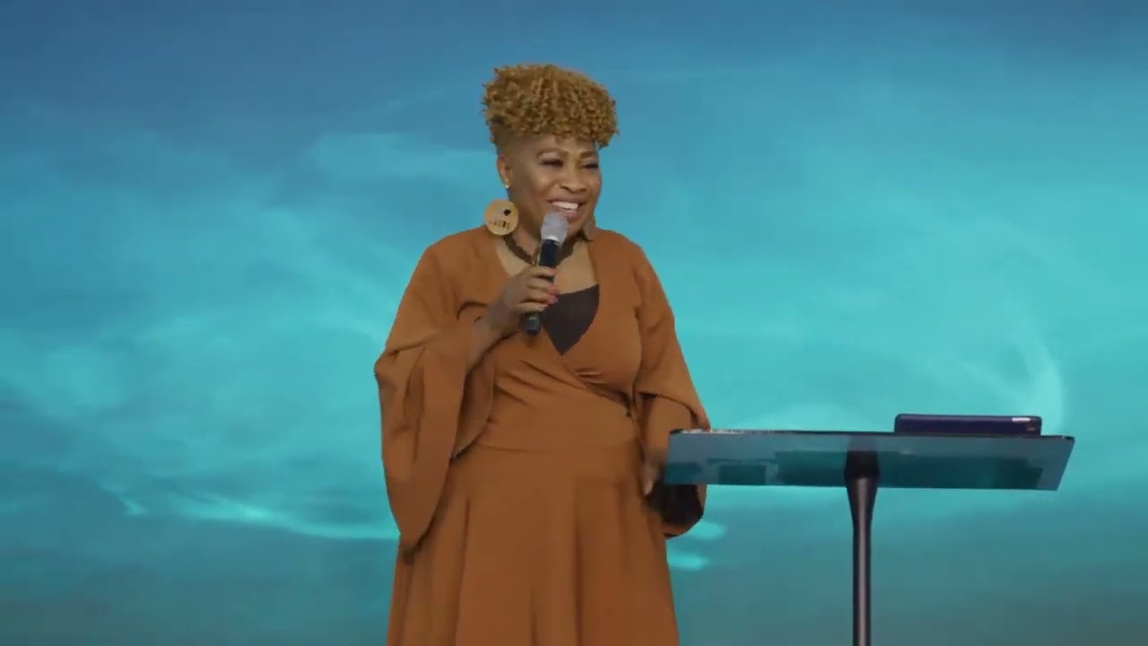 Pastor Rose Ezeukwu’s ministration @ RCCG Household of Faith