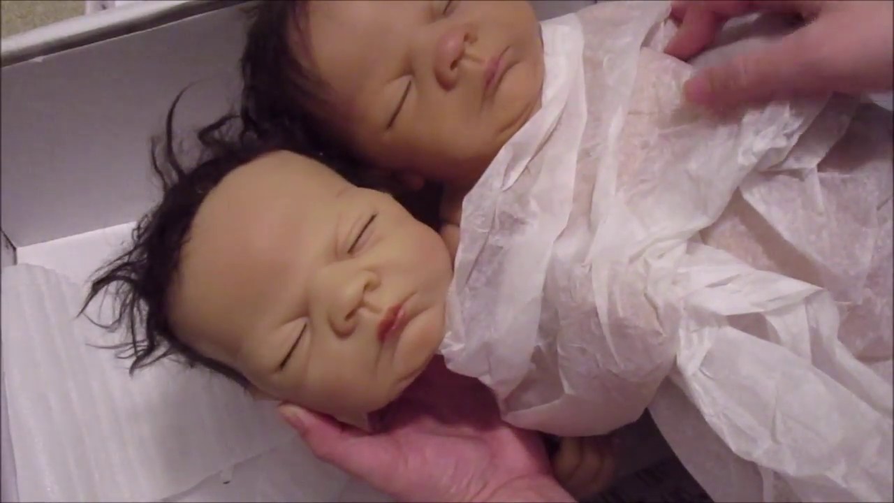 *Ashton Drake Baby Doll Box Opening* Charlie by Linda Webb