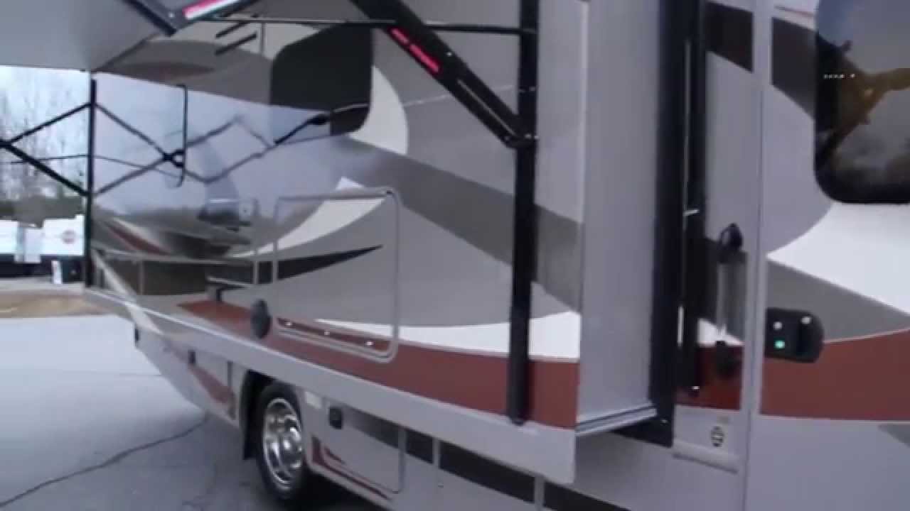 2015 Thor Hurricane 27K