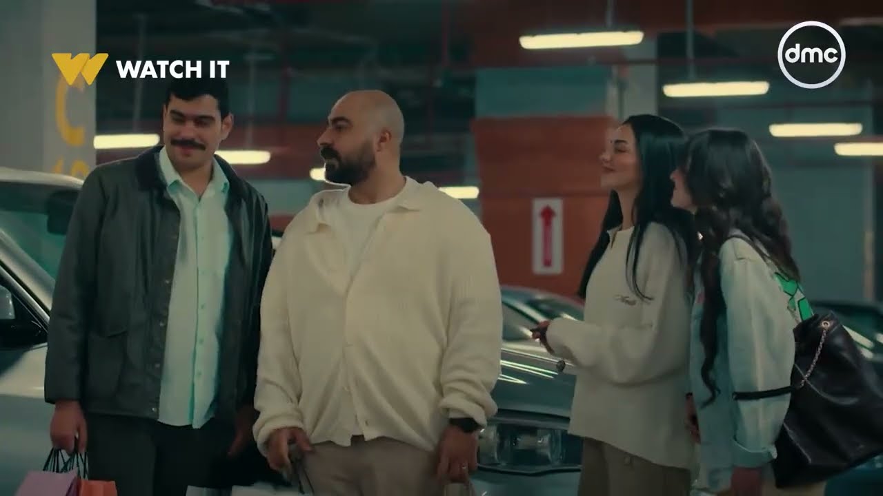 فخر الدلتا - لما تنزل تشتري لبس مع البنت اللي بتحبها وتقولك انا جعانة 🤣