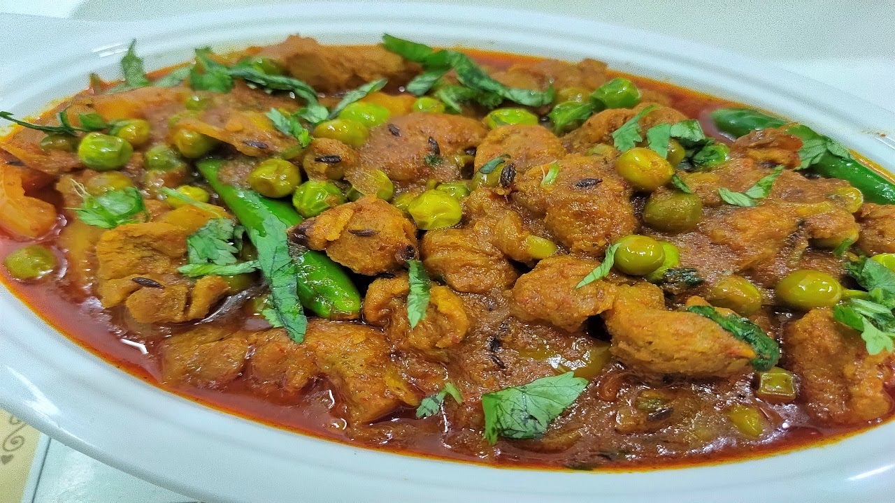 সোয়াবিন কষার এই রেসিপি থাকলে ভাত বা রুটির সাথে অন্য কিছুই লাগবে না। Soyabean Kosha
