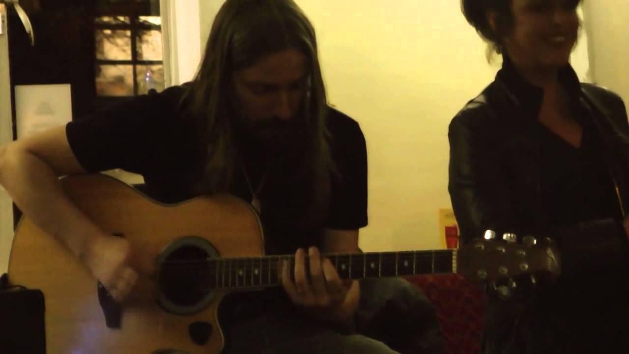 Biljana Radivojevic i Emir Hot - Live at "The Weavers" (Aylesbury)