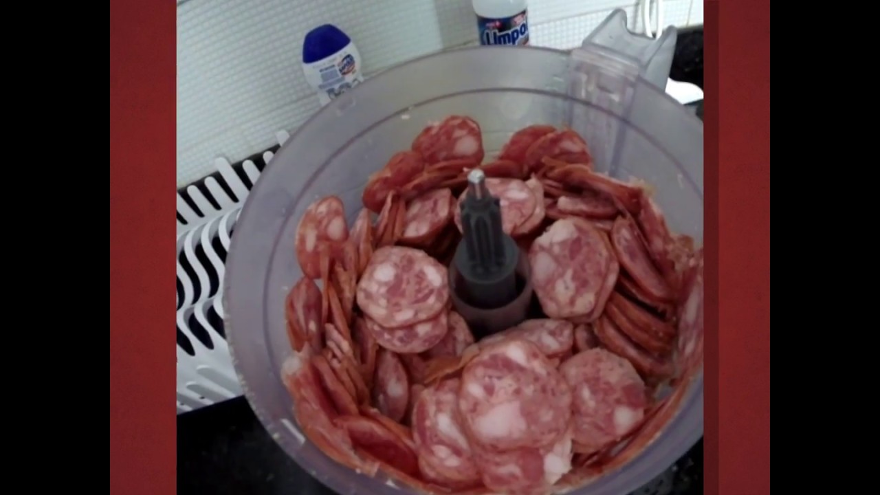 Como fatiar calabresa