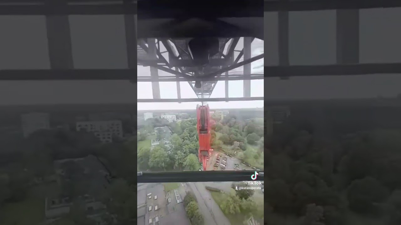アントワープ病院改築🇧🇪🏗🏥✨️#アントワープ #antwerpen #anvers #ベルギー  #belgique #belgium #hospital #建設現場 #改築 #タワークレーン