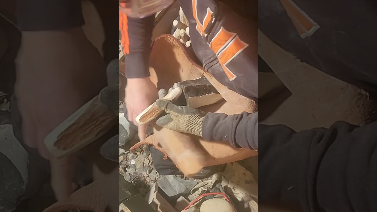 How to make a bladecore from a raw piece of flint, this type were common during Pitted Ware Culture.