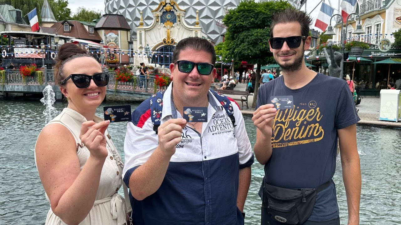 Europa Park - Wir kaufen uns endlich Jahreskarten 🤩😅 - inkl. wir testen Yullbe Pro