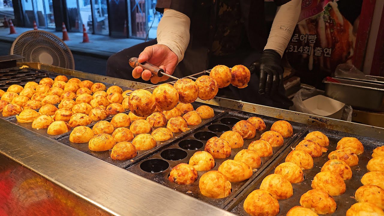 진짜 미친 속도! 타코야끼 만들기 달인! 126개 한번에 원샷원킬/Crazy speed! Master of making takoyaki / Korean street food