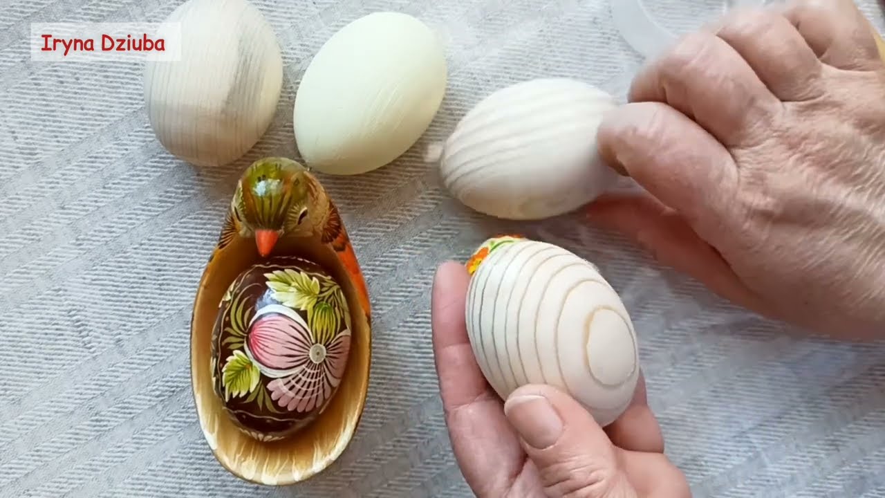 How to Prepare a Wooden Egg for Painting 🥚 Priming Process  | Ґрунтуємо деревʼяне яйце