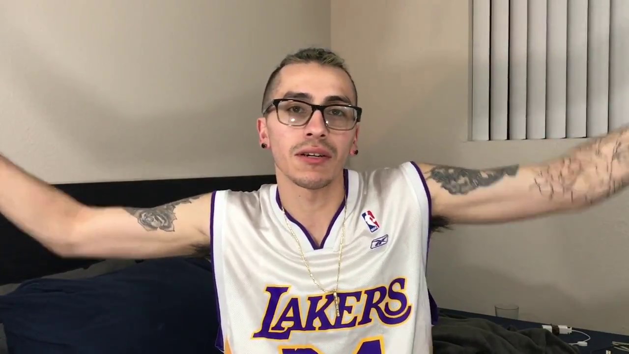 Dabbing some Moxie710 - White Walker O.G.