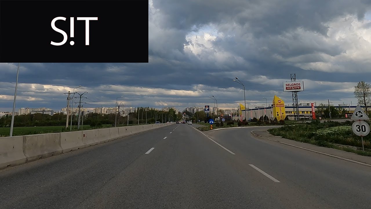 Tomis Plus Catre Vivo Mall In Trafic Constanta