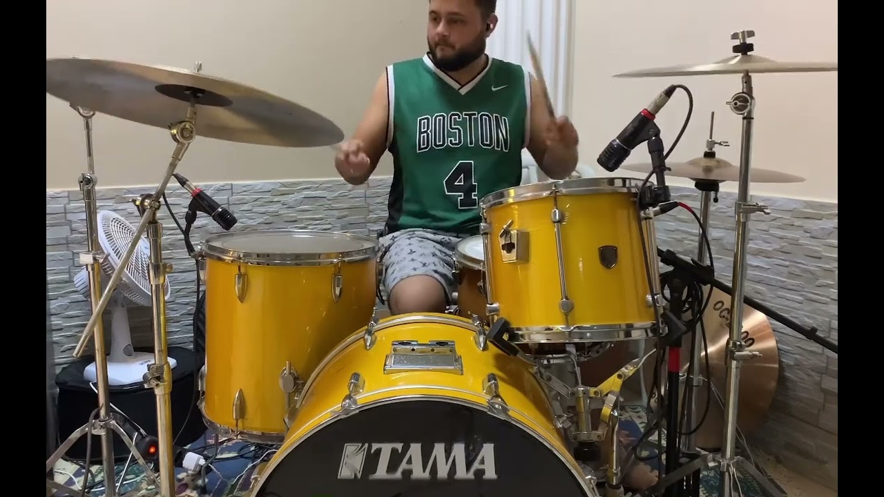 Me atraiu Gabriela Rocha /Drum