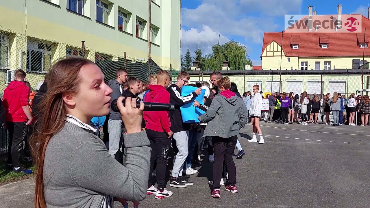 Ślubowanie pierwszych klas w ZSP w Świeciu
