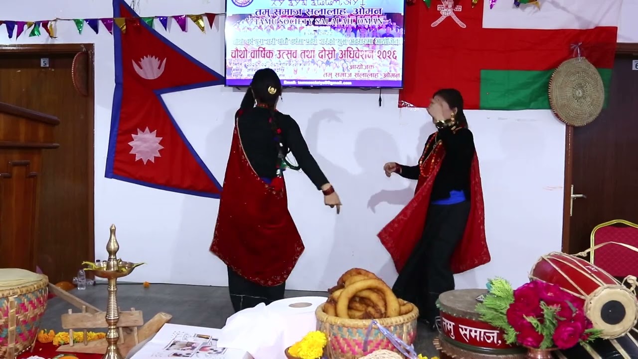 कलाकार उमा कुमारी तमुस्यो र कान्छी तमुस्योको स्वागत् नृत्य 