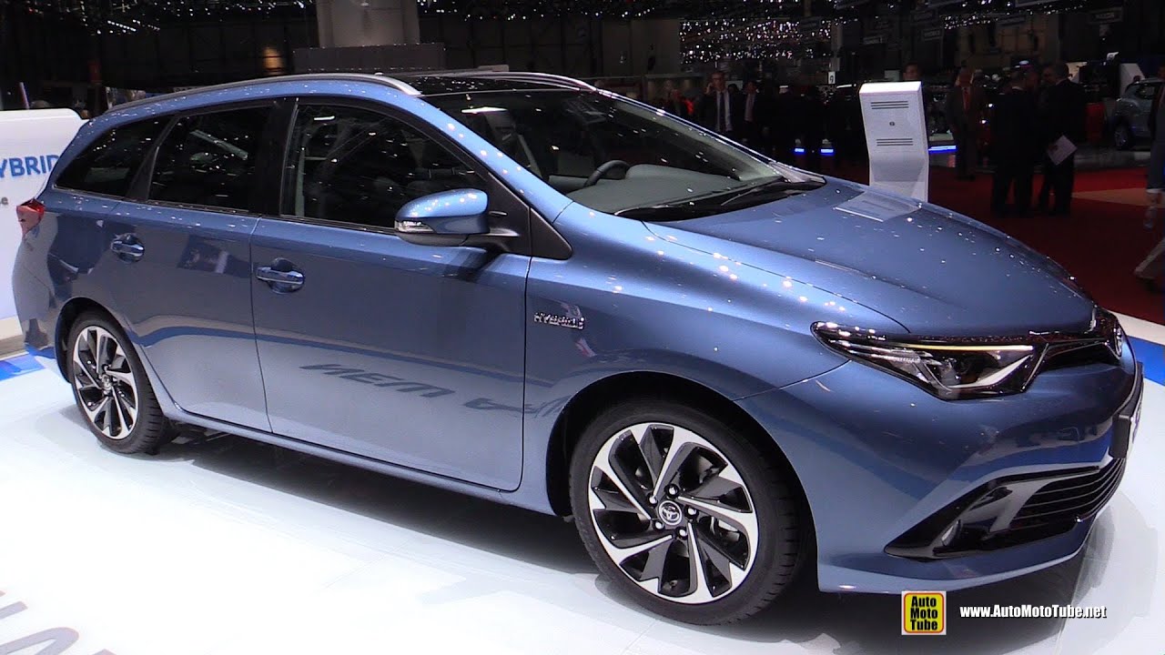 2016 Toyota Auris Hybrid Touring Sports - Exterior and Interior Walkaround - 2015 Geneva Motor Show