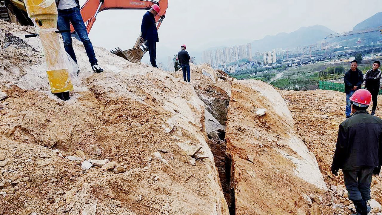 Rilon Large Rock Splitter