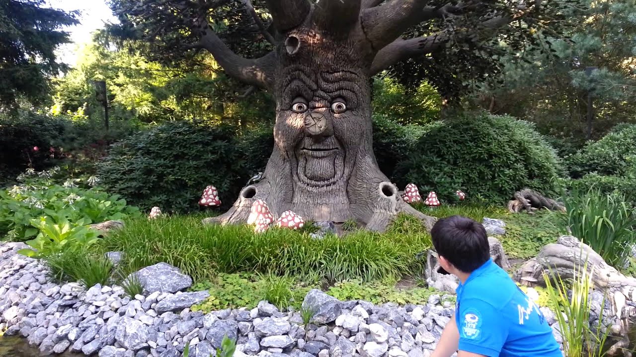 Efteling der Sprechende Baum