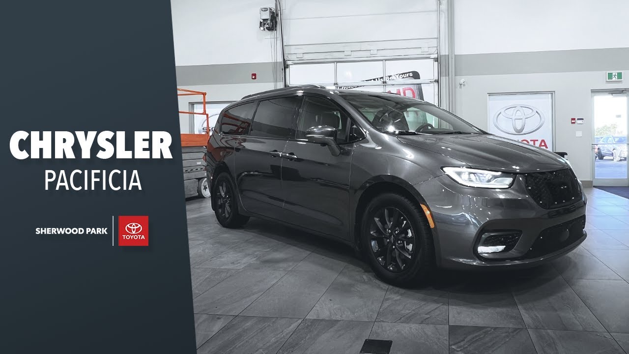 Chrysler Pacifica Touring L Tour 2022 года