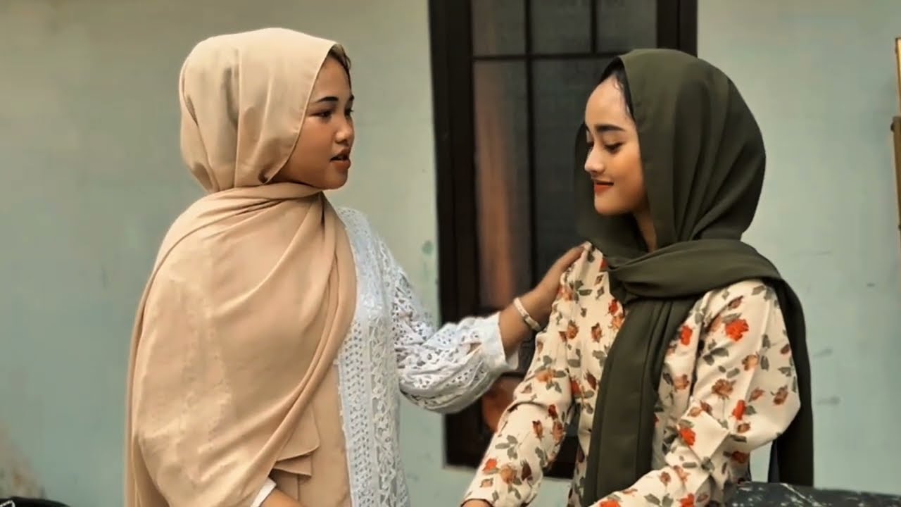 -KEMBANG DESA- Tugas kelompok mata pelajaran bahasa Sunda. 