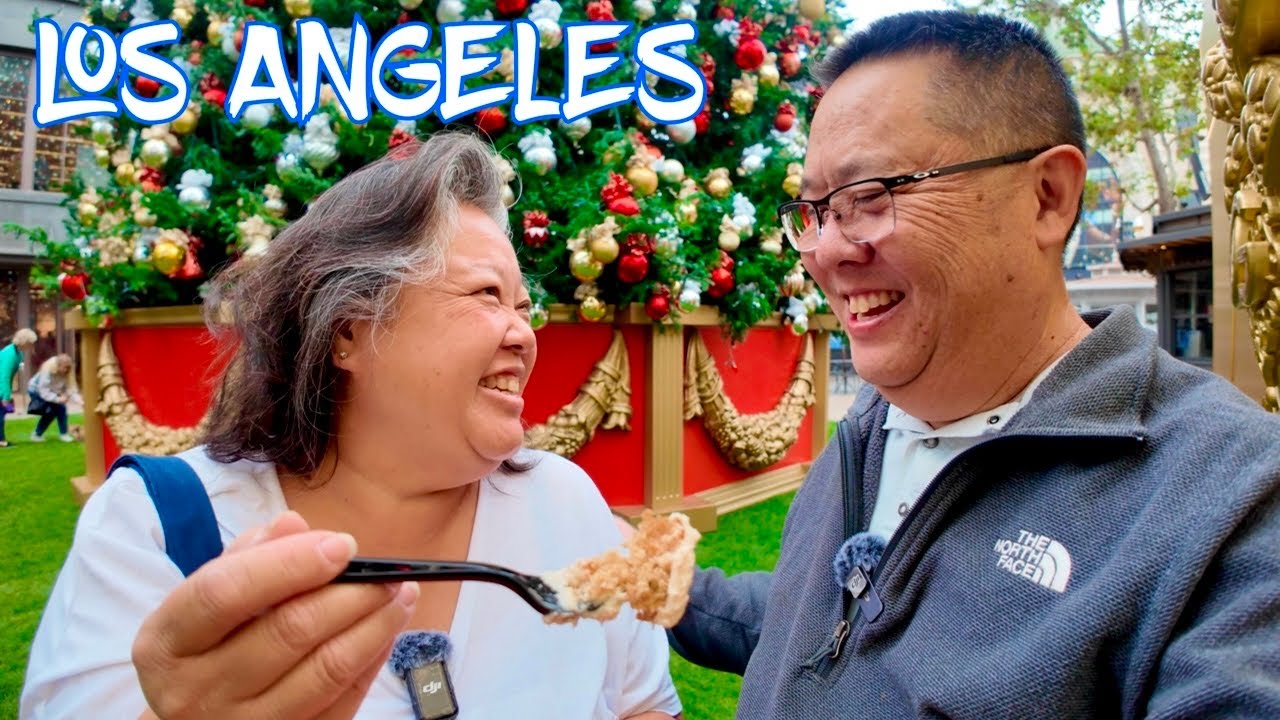 It's Christmas time at LA's Original Farmers Market & The Grove LA