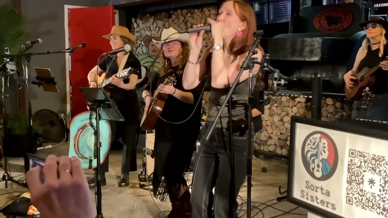 The Elephant (Julia Veil)